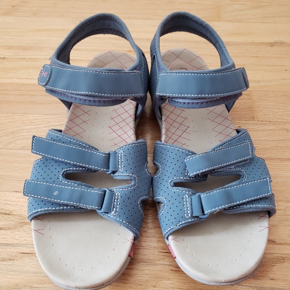 sold! Ryka Outdoor Hiking Sandals Waterproof 10 - Picture 2 of 6